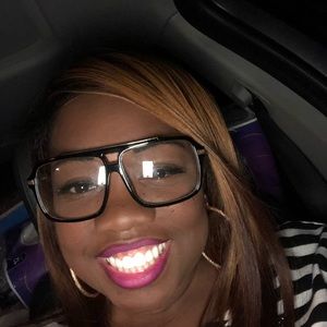 Meet your Posher, Vonda